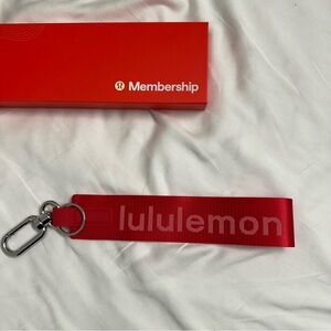 LULULEMON Member Exclusive Never Lost Lanyard Keychain
